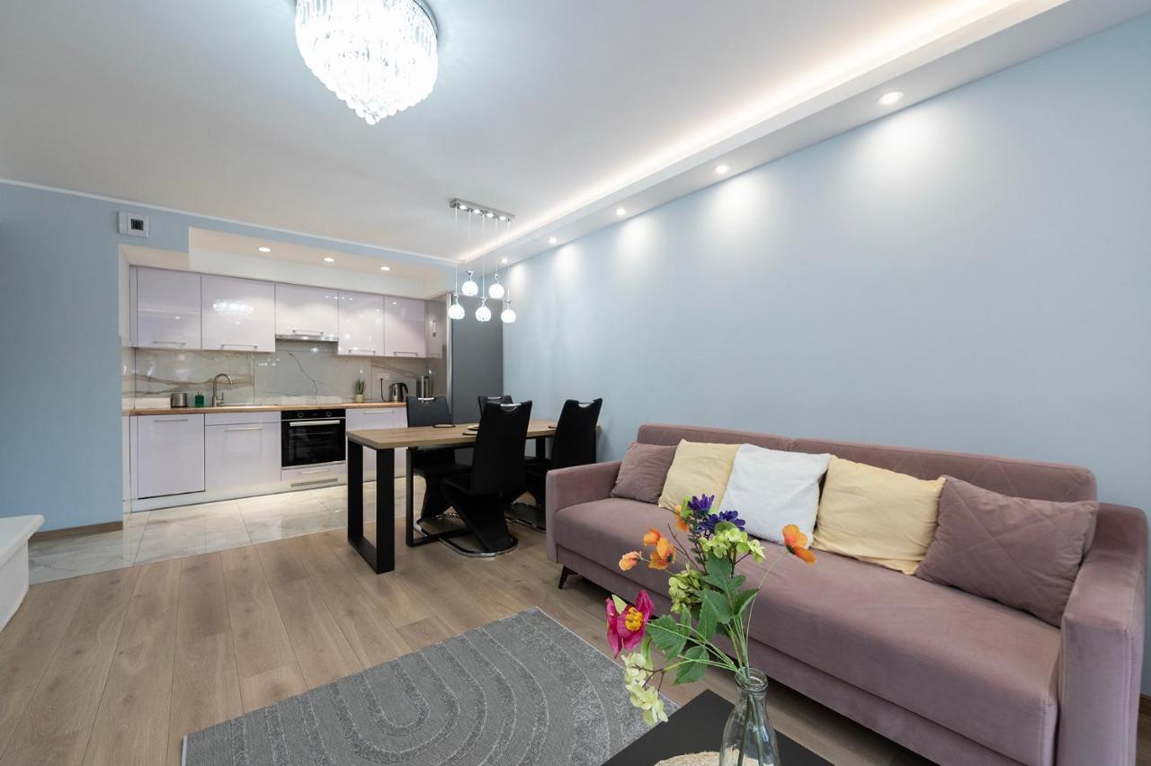 Luxury In The City-10-ksiezymlyn&galerialodzka Apartment Lodz (Lodz)
